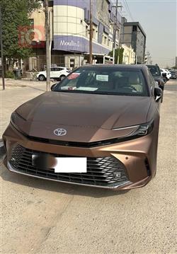 تۆیۆتا کامری